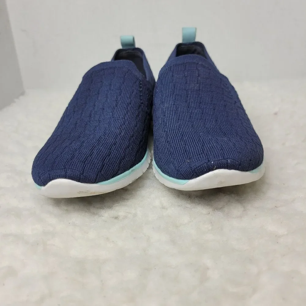 Cole Haan  Zerogrand Women's Size 7.5  Stitchlite Slip On Loafer Navy/White